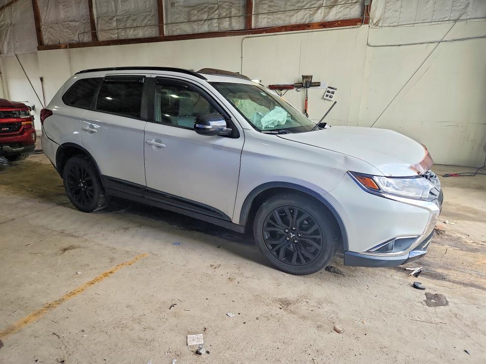 Продаж на аукціоні авто 2018 Mitsubishi Outlander, vin: JA4AD3A33JZ033598, номер лоту: 55957406