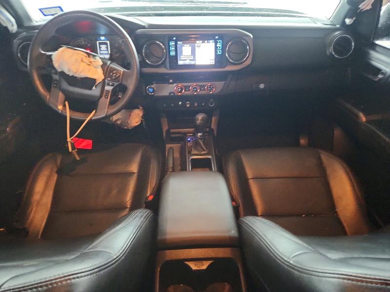 56159056 :رقم المزاد ، 5TFAZ5CN3JX060734 vin ، 2018 Toyota Tacoma مزاد بيع