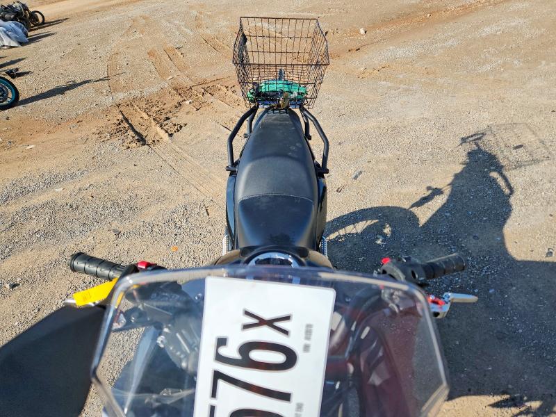55706576 :رقم المزاد ، JKALE8C16MDA12070 vin ، 2021 Kawasaki Kle300 مزاد بيع