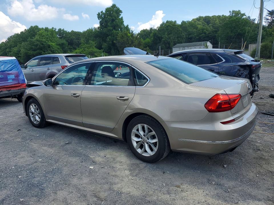 58847076 :رقم المزاد ، 1VWAT7A36GC022040 vin ، 2016 Volkswagen Pasaat مزاد بيع