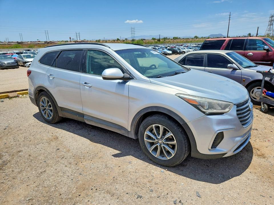 Продажа на аукционе авто 2017 Hyundai Santa Fe, vin: KM8SM4HF0HU205265, номер лота: 58809676