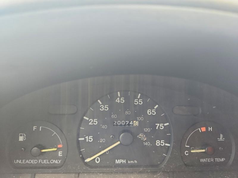 1992 Geo Metro მანქანა იყიდება აუქციონზე, vin: 2C1MR2462N6793220, აუქციონის ნომერი: 57220126