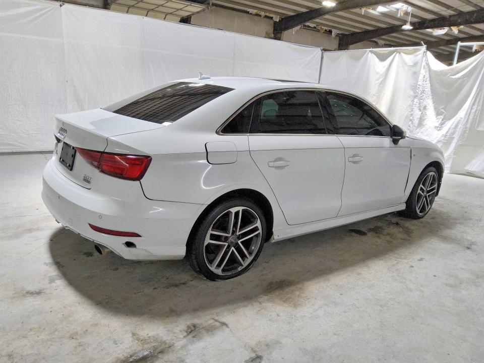 57814316 :رقم المزاد ، WAUJ8GFF2H1059457 vin ، 2017 Audi A3 مزاد بيع