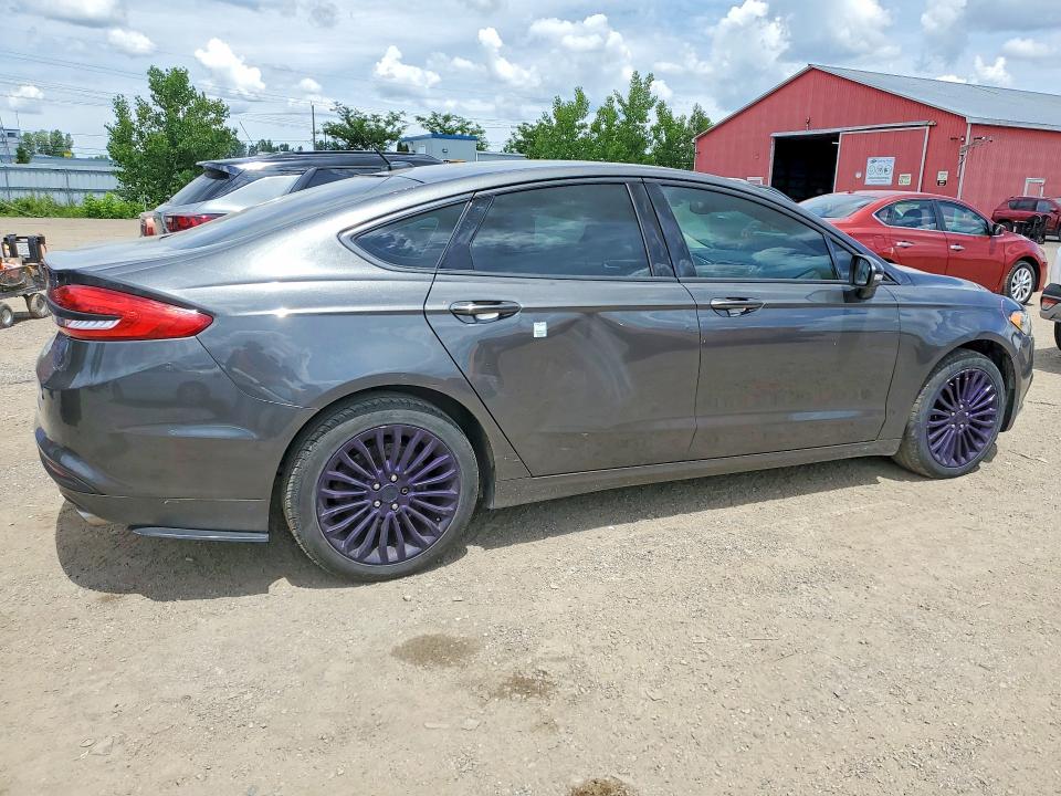 58285196 :رقم المزاد ، 3FA6P0PU3JR258325 vin ، 2018 Ford Fusion مزاد بيع