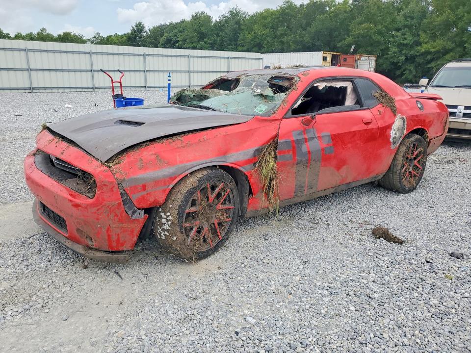 55997166 :رقم المزاد ، 2C3CDZBT6JH270414 vin ، 2018 Dodge Challenger مزاد بيع