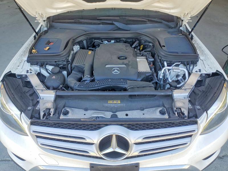 57628656 :رقم المزاد ، WDC0G4JB7JV083721 vin ، 2018 Mercedes-benz Glc مزاد بيع