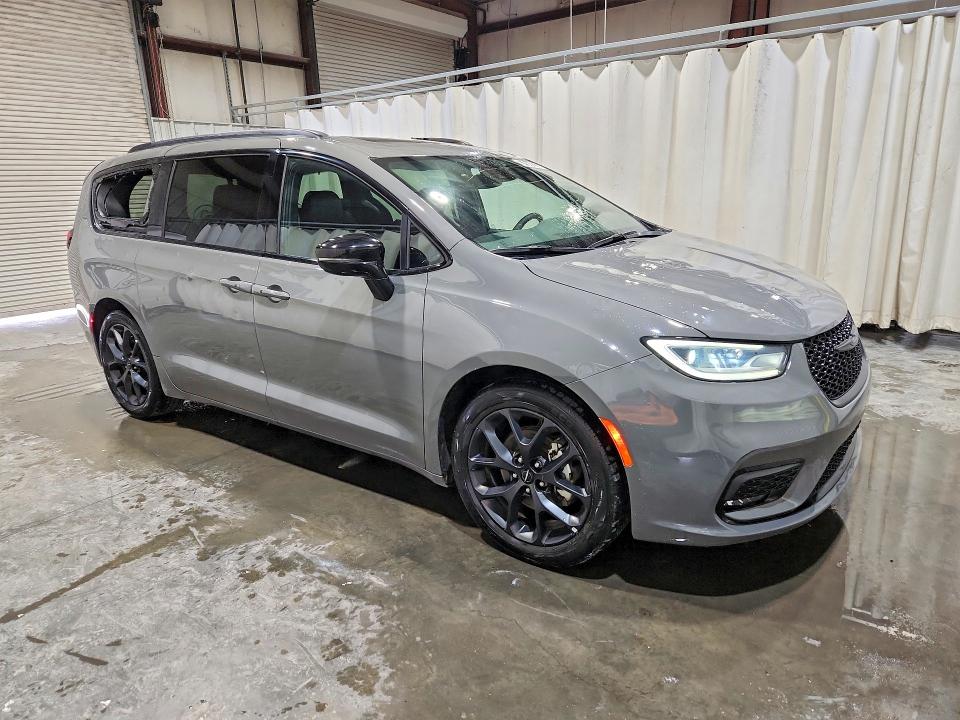 2025 Chrysler Pacifica მანქანა იყიდება აუქციონზე, vin: 2C4RC1GG4SR524414, აუქციონის ნომერი: 57944636