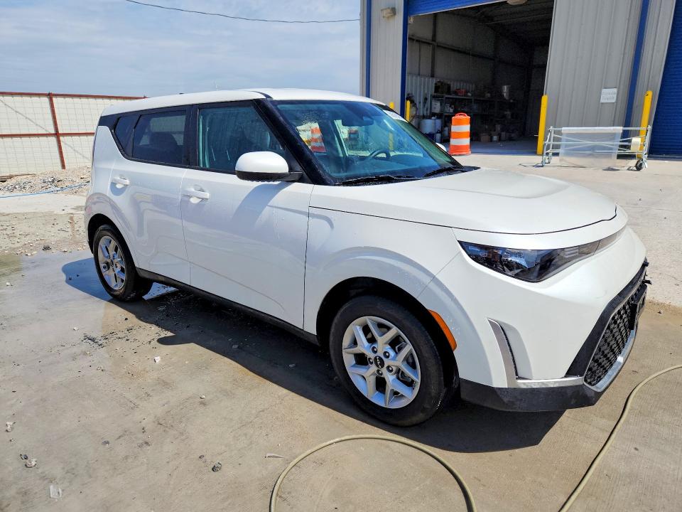 58562086 :رقم المزاد ، KNDJ23AU0S7968305 vin ، 2025 Kia Soul مزاد بيع
