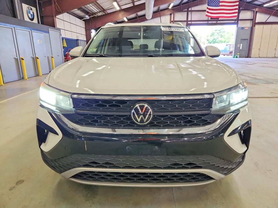2022 Volkswagen Taos მანქანა იყიდება აუქციონზე, vin: 3VVPX7B28NM086343, აუქციონის ნომერი: 59139376