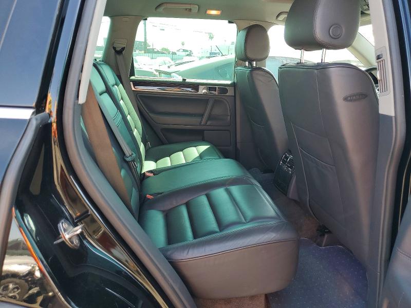57697036 :رقم المزاد ، WVGCM67L94D014395 vin ، 2004 Volkswagen Touareg مزاد بيع