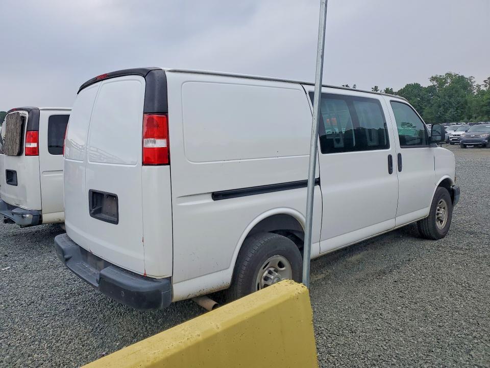 2021 Chevrolet Express G2500 მანქანა იყიდება აუქციონზე, vin: 1GCWGAFP3M1228090, აუქციონის ნომერი: 59923266