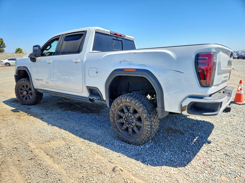 57515436 :رقم المزاد ، 1GT49PEY8RF100985 vin ، 2024 Gmc Sierra مزاد بيع