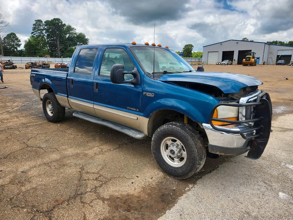 57499286 :رقم المزاد ، 1FTNW21F5YEE18846 vin ، 2000 Ford F250 مزاد بيع