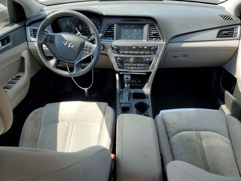 2017 Hyundai Sonata Hybrid მანქანა იყიდება აუქციონზე, vin: KMHE24L1XHA044021, აუქციონის ნომერი: 59157536