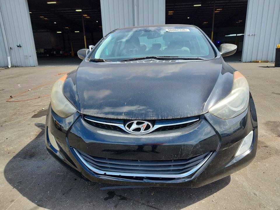 56062336 :رقم المزاد ، 5NPDH4AE8CH119952 vin ، 2012 Hyundai Elantra مزاد بيع