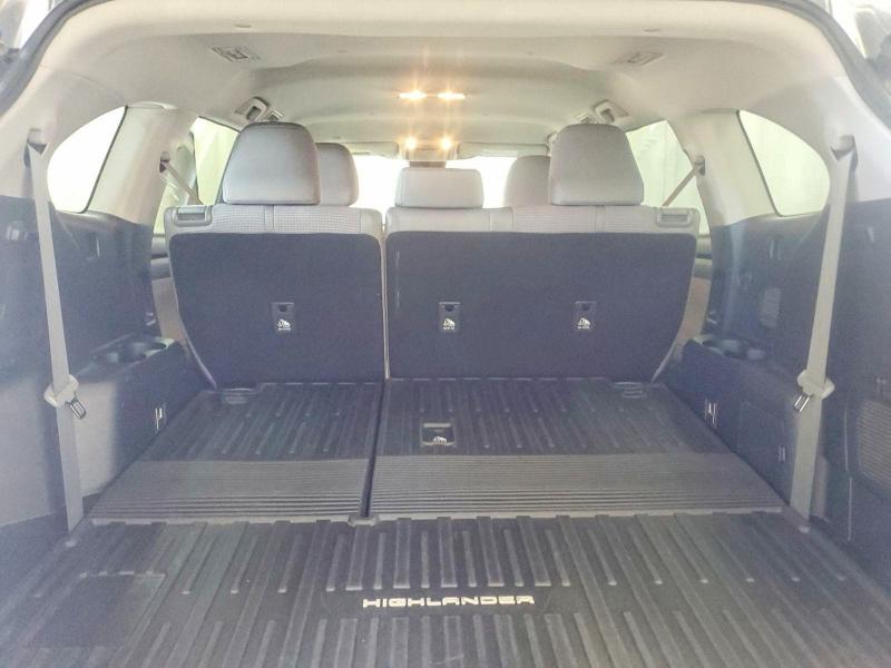 56471286 :رقم المزاد ، 5TDBZRBH9NS577099 vin ، 2022 Toyota Highlander مزاد بيع