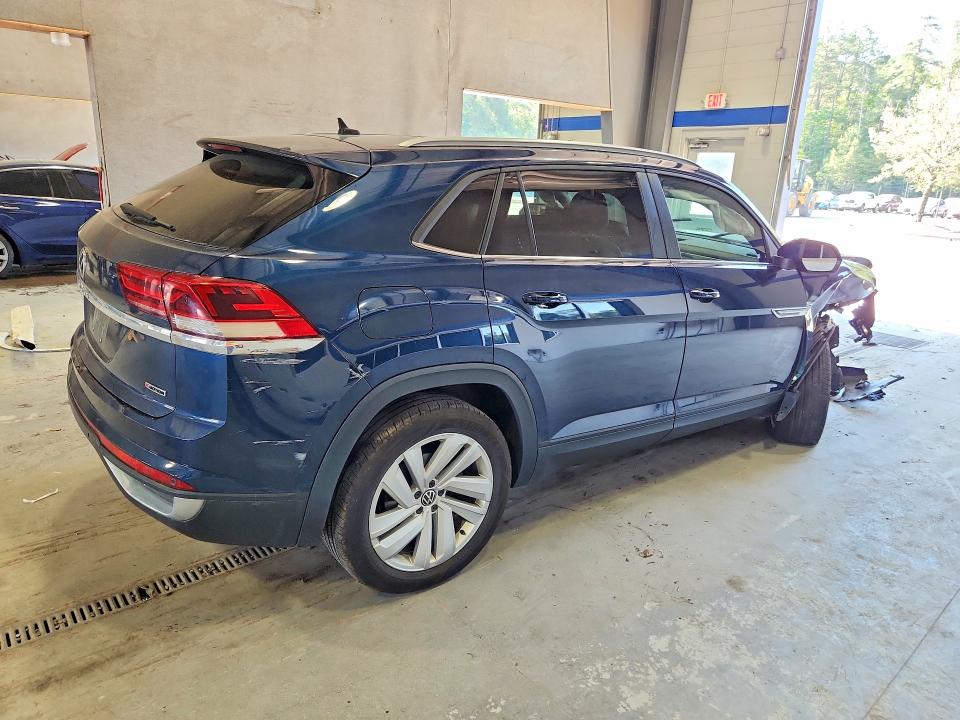 56586126 :رقم المزاد ، 1V2KC2CAXMC206316 vin ، 2021 Volkswagen Atlas Cross Sport مزاد بيع