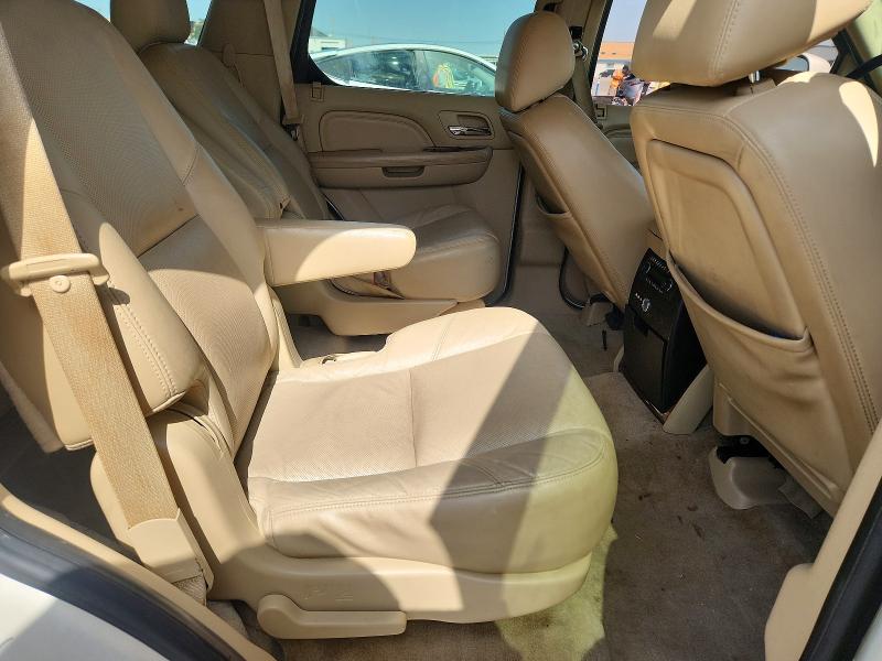59005716 :رقم المزاد ، 1GYS3AEFXCR211719 vin ، 2012 Cadillac Escalade مزاد بيع