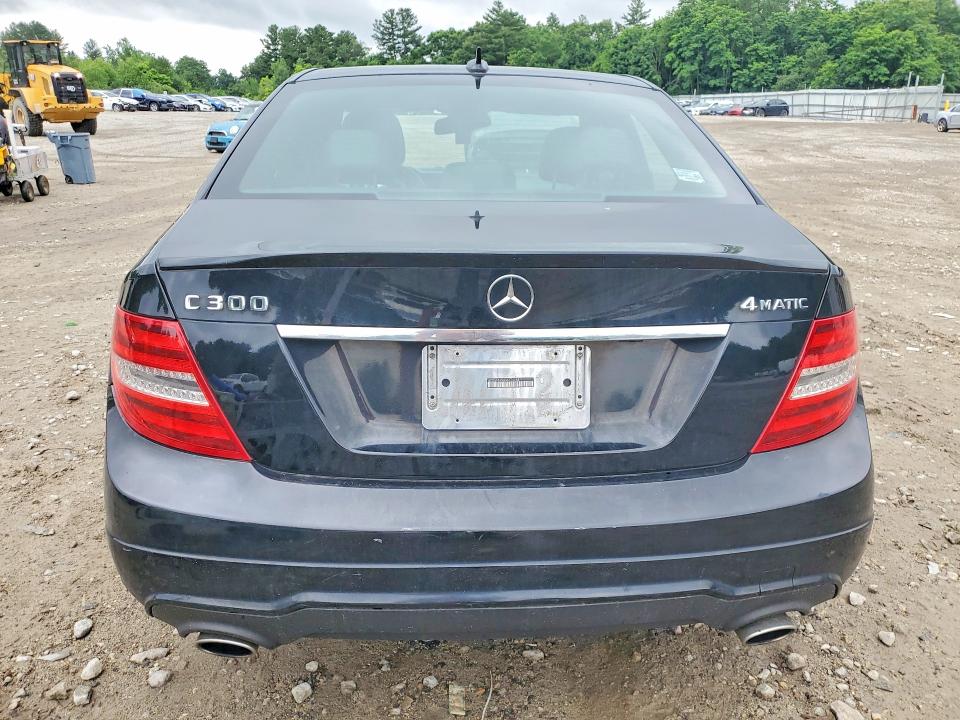 Продажа на аукционе авто 2013 Mercedes-benz C, vin: WDDGF8AB4DA774284, номер лота: 58784416
