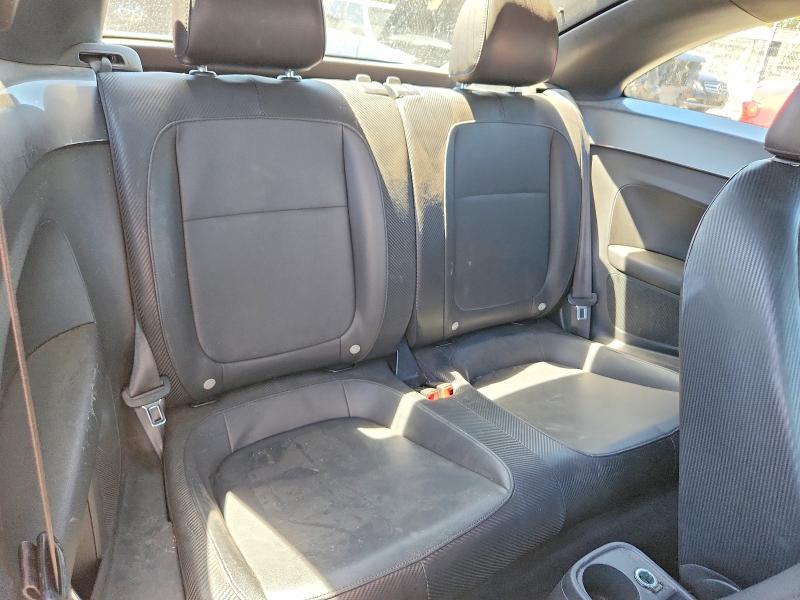 56818036 :رقم المزاد ، 3VWJP7AT5CM614980 vin ، 2012 Volkswagen Beetle مزاد بيع