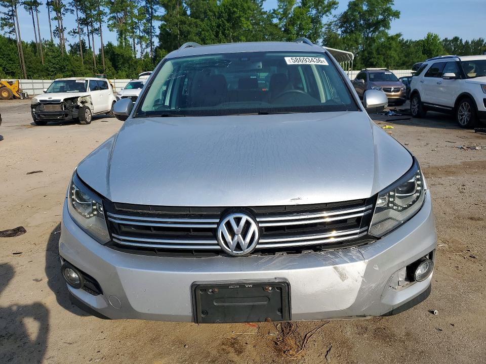 Продажа на аукционе авто 2012 Volkswagen Tiguan, vin: WVGBV7AX2CW591766, номер лота: 58693436
