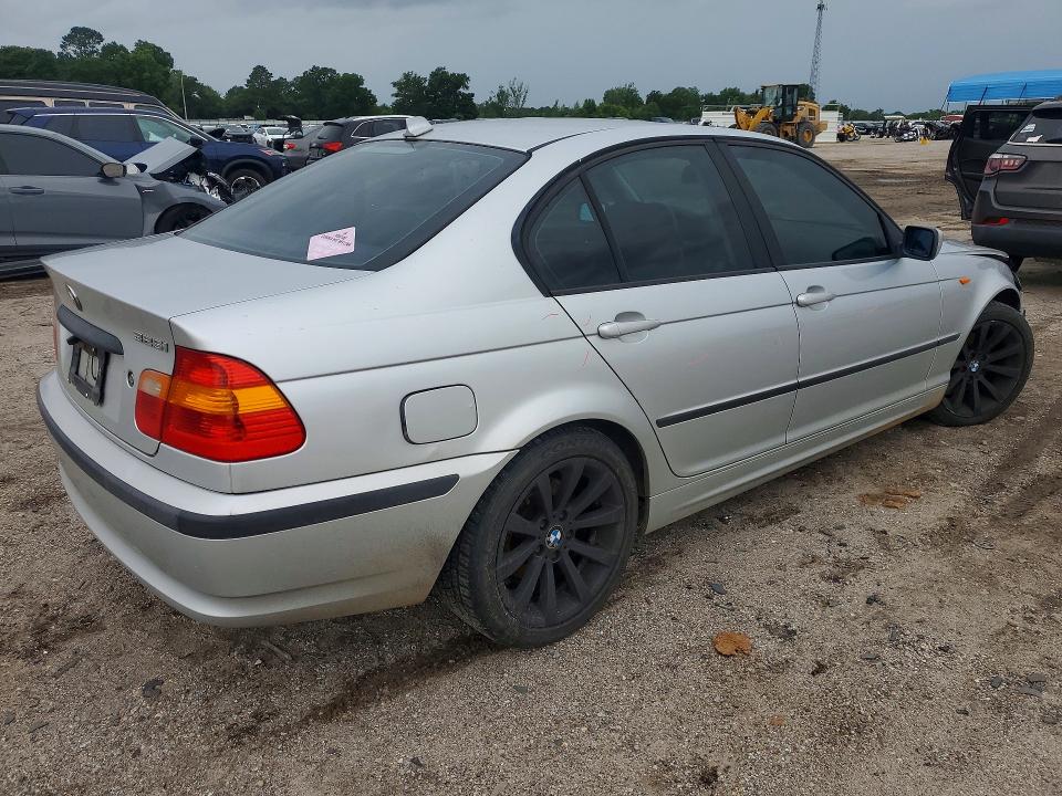 2005 Bmw 325 მანქანა იყიდება აუქციონზე, vin: WBAEV33425KW15911, აუქციონის ნომერი: 57908596
