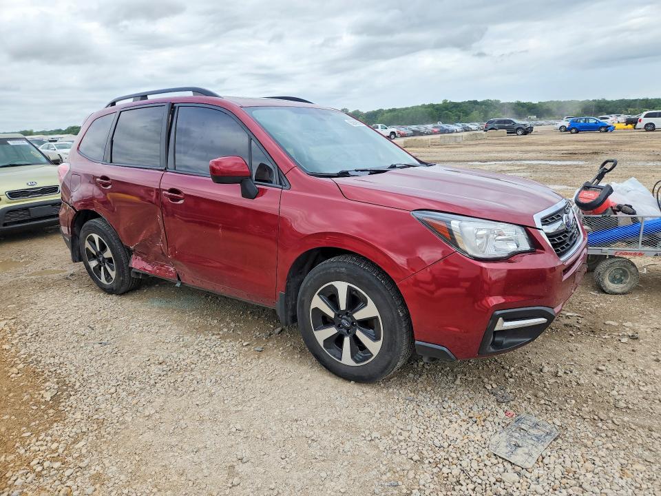 Продаж на аукціоні авто 2018 Subaru Forester, vin: JF2SJAGC3JH495472, номер лоту: 55949156