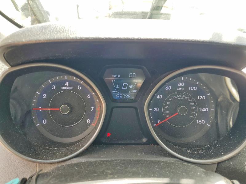 58267216 :رقم المزاد ، 5NPDH4AE7FH556927 vin ، 2015 Hyundai Elantra مزاد بيع