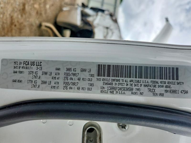 56641756 :رقم المزاد ، 1C6RR6FGXKS630580 vin ، 2019 Ram 1500 Classic مزاد بيع