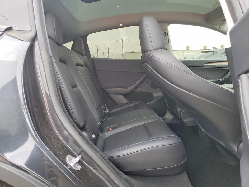 58719786 :رقم المزاد ، 7SAYGDEDXSF314294 vin ، 2025 Tesla Model Y مزاد بيع