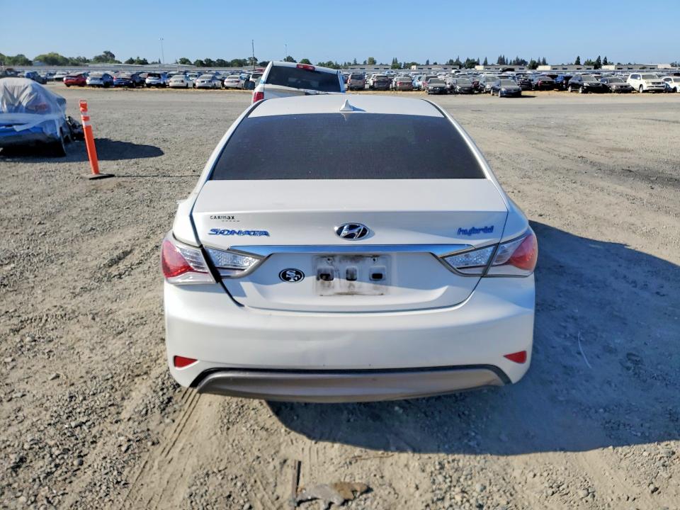 2013 Hyundai Sonata მანქანა იყიდება აუქციონზე, vin: KMHEC4A4XDA099461, აუქციონის ნომერი: 58940906