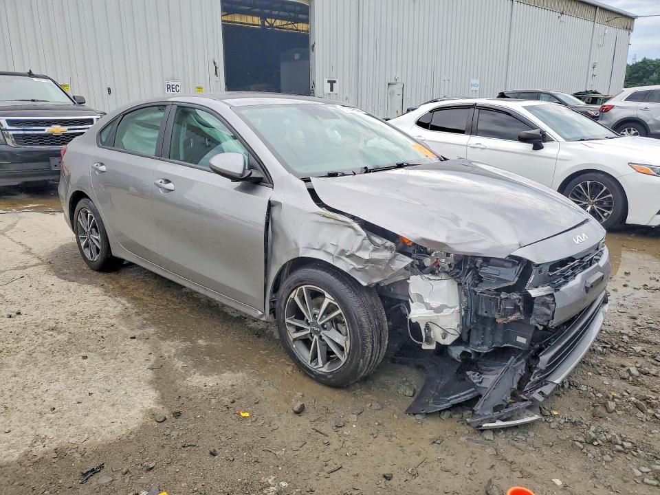 2023 Kia Forte მანქანა იყიდება აუქციონზე, vin: 3KPF24AD1PE525339, აუქციონის ნომერი: 57442506