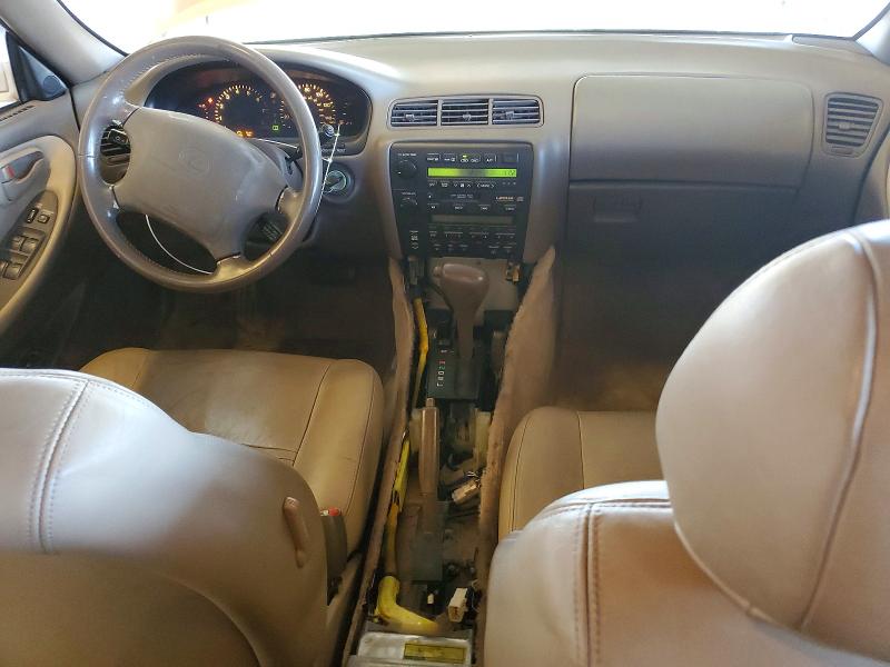 56666756 :رقم المزاد ، JT8GK13T9R0008405 vin ، 1994 Lexus Es مزاد بيع