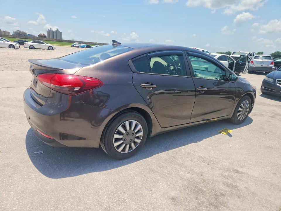 58514446 :رقم المزاد ، 3KPFK4A73JE185998 vin ، 2018 Kia Forte مزاد بيع