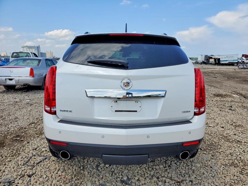 Auction sale of the 2014 Cadillac Srx, vin: 3GYFNCE34ES585711, lot number: 59056456