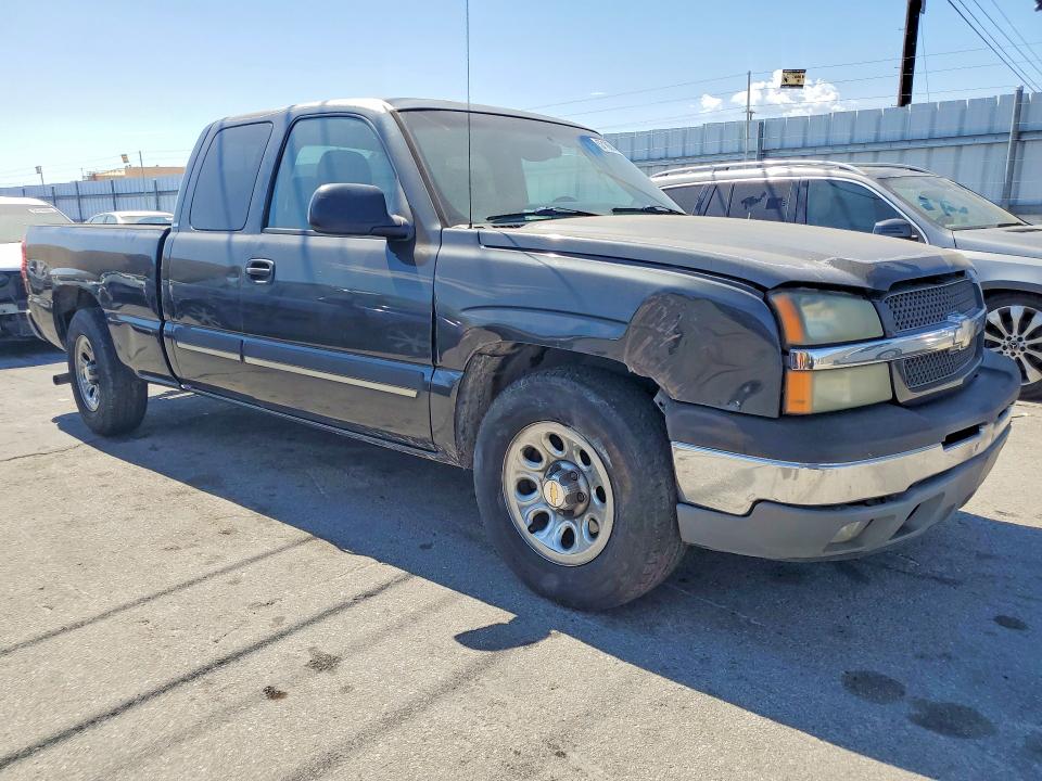 57186546 :رقم المزاد ، 2GCEC19V851205773 vin ، 2005 Chevrolet Silverado مزاد بيع