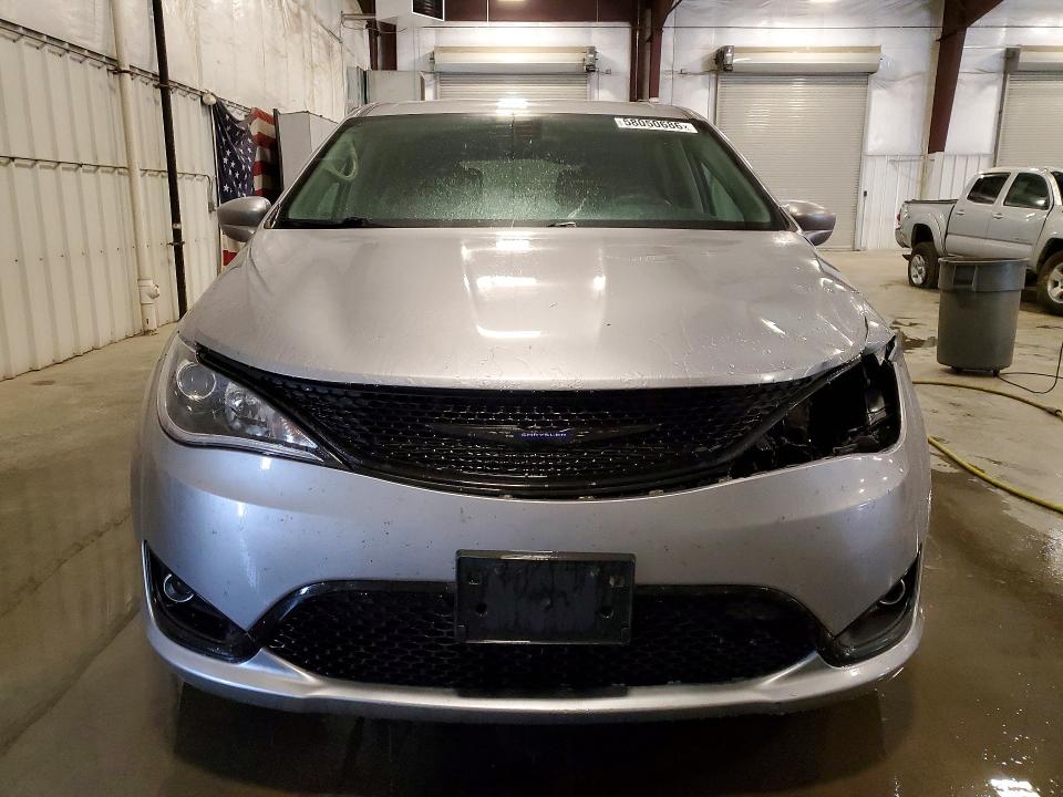 58050686 :رقم المزاد ، 2C4RC1FG0KR629873 vin ، 2019 Chrysler Pacifica مزاد بيع