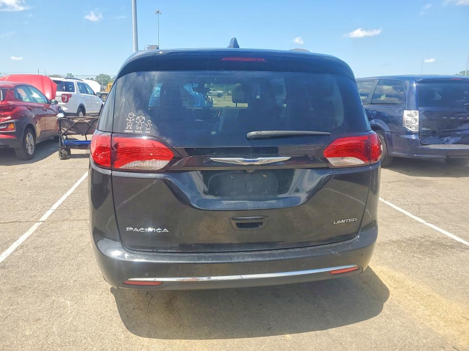 Auction sale of the 2019 Chrysler Pacifica, vin: 2C4RC1GG3KR731439, lot number: 57185446