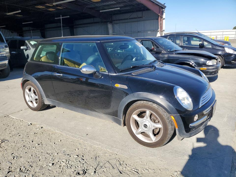 Aukcja sprzedaży 2003 Mini Cooper Base 2d Hatch, vin: WMWRC33443TE15792, numer aukcji: 57137666