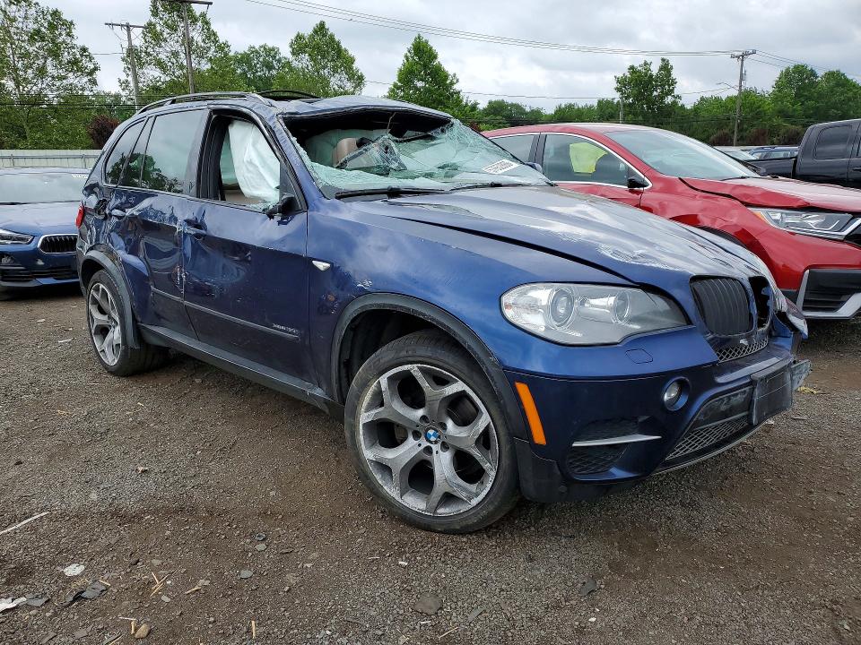2013 Bmw X5 მანქანა იყიდება აუქციონზე, vin: 5UXZV4C57D0E13077, აუქციონის ნომერი: 57652866