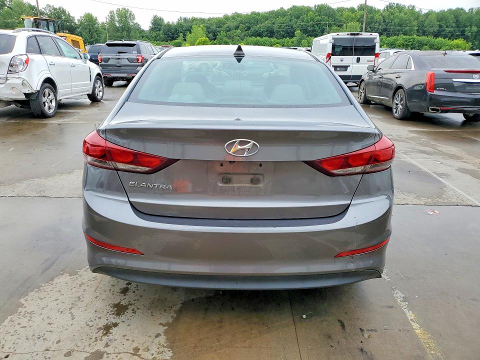 2018 Hyundai 4dr მანქანა იყიდება აუქციონზე, vin: 5NPD84LF2JH312262, აუქციონის ნომერი: 59154686