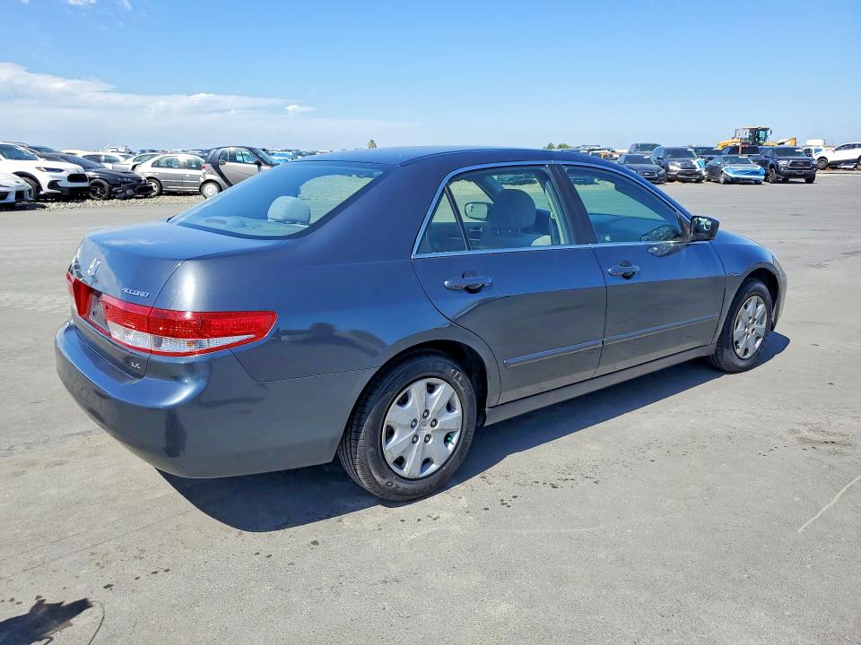 2003 Honda Accord მანქანა იყიდება აუქციონზე, vin: JHMCM56333C041370, აუქციონის ნომერი: 56517386