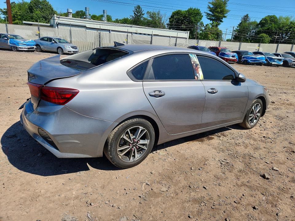 55430626 :رقم المزاد ، 3KPF24AD4PE558688 vin ، 2023 Kia Forte مزاد بيع