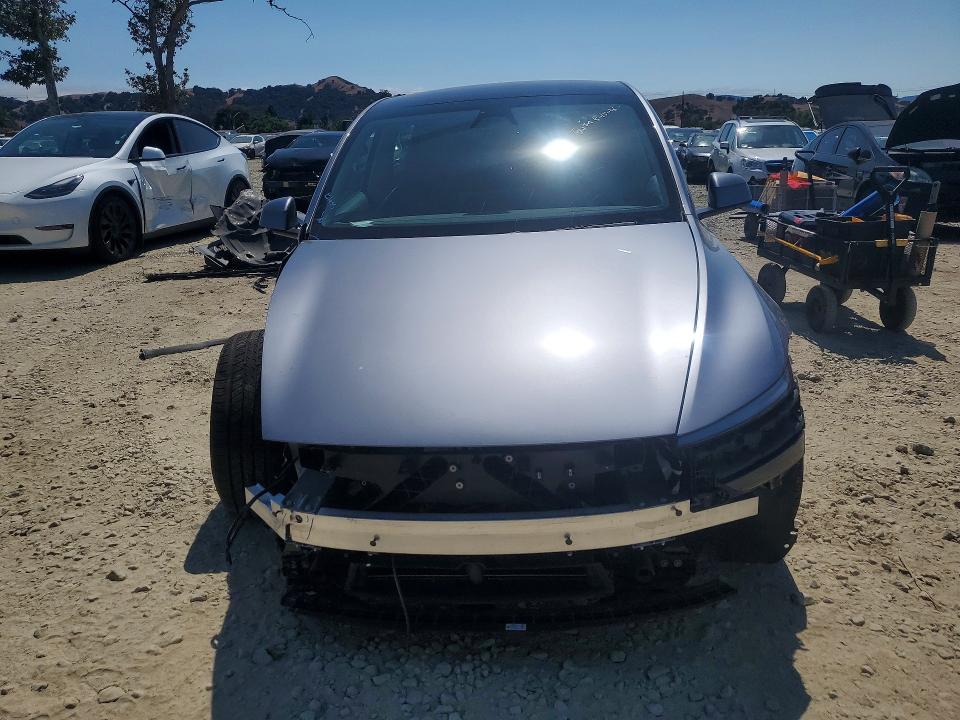 Продажа на аукционе авто 2026 Tesla Model Y, vin: 7SAYGDEEXTF456039, номер лота: 57427396