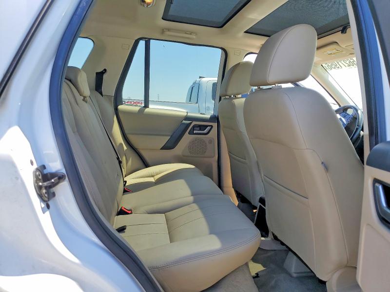 2013 Land Rover Lr2 მანქანა იყიდება აუქციონზე, vin: SALFR2BG3DH379338, აუქციონის ნომერი: 56271956