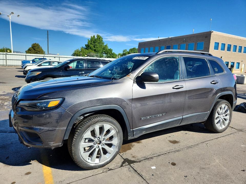 57592586 :رقم المزاد ، 1C4PJLMX2MD220694 vin ، 2021 Jeep Cherokee مزاد بيع