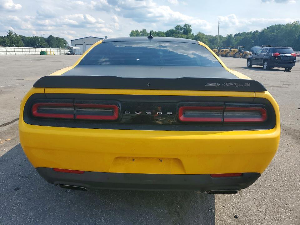Auction sale of the 2017 Dodge Challenger, vin: 2C3CDZFJ8HH554906, lot number: 58824286