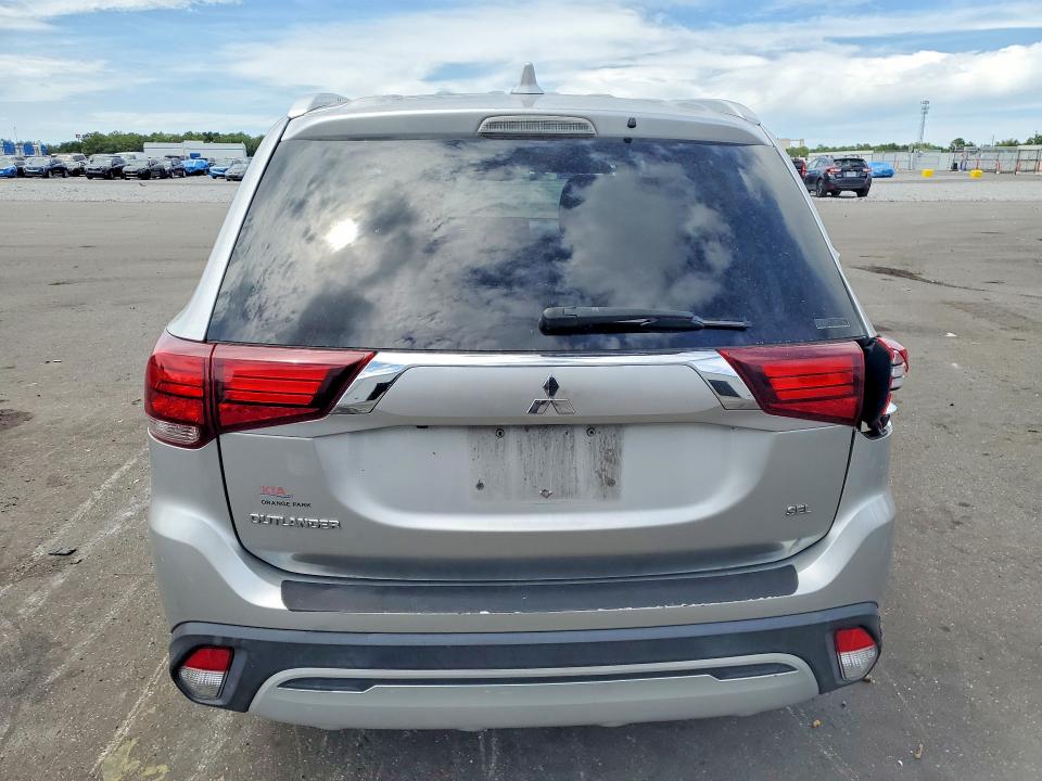 2020 Mitsubishi Outlander მანქანა იყიდება აუქციონზე, vin: JA4AZ3A39LZ027020, აუქციონის ნომერი: 56629286