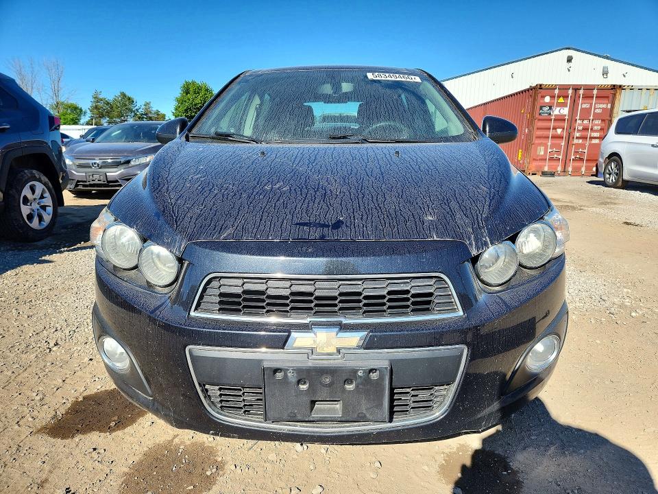 58349466 :رقم المزاد ، 1G1JC6SH3F4209177 vin ، 2015 Chevrolet Sonic مزاد بيع