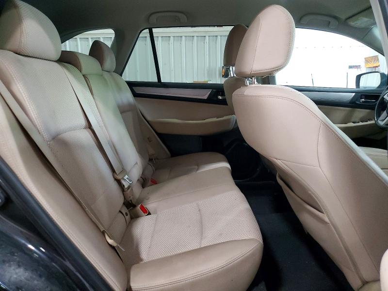 56062186 :رقم المزاد ، 4S4BSACC5F3338768 vin ، 2015 Subaru Outback مزاد بيع